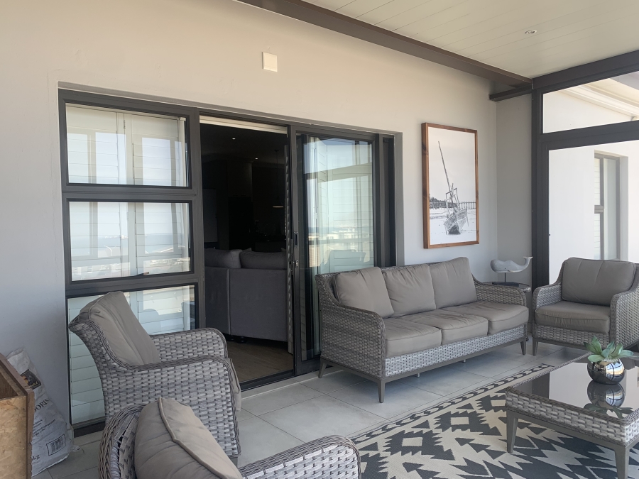 To Let 3 Bedroom Property for Rent in Big Bay Western Cape